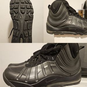 Men's Foamposite boots
